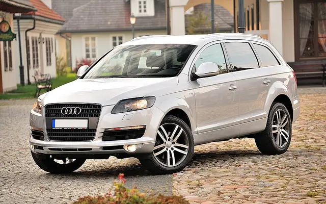 Q7 I (4L)