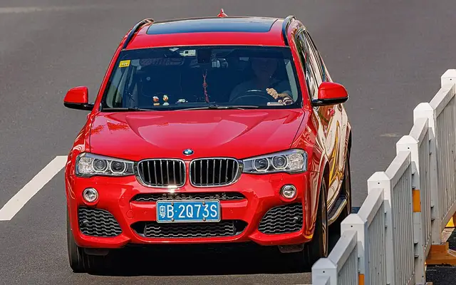 X3 F25