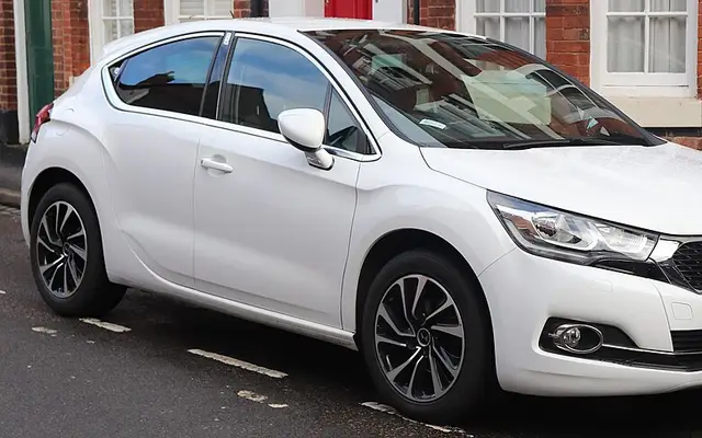 DS 4 I