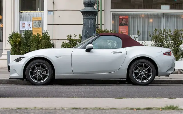 MX-5 IV (ND)