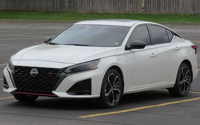 Nissan Altima L33