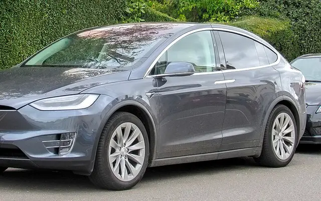 Model X I