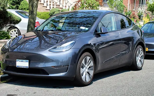 Model Y I
